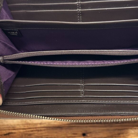 Coach Pale Metallic Gold Zip Around Vintage Leather Wallet - Picture 10 of 13